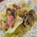 moripu's cooksnap of when they made キャベツとあさりとベーコンの蒸し煮.