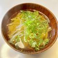 azbjbn's cooksnap of when they made ❁我が家のもやしの味噌汁❁.