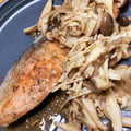 ニャロメ（ΦωΦ）'s cooksnap of when they made 秋鮭のムニエル✿きのこのビネガーソース.