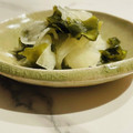 E吉☆'s cooksnap of when they made 大根とワカメの酢の物♪柚子胡椒和え♪.