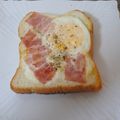 スタイリッシュママ's cooksnap of when they made おひとりさまのこぼれない目玉焼きトースト.