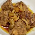 yuu8198's cooksnap of when they made 簡単節約☆ふんわり煮込みハンバーグ。.
