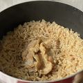 クック52Q75L☆'s cooksnap of when they made 鍋で炊く！きのこと鶏の炊き込みごはん.