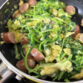 gumy's cooksnap of when they made 簡単あと1品☆豆苗とベーコンの卵とじ.