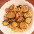 なーなちゃん's cooksnap of when they made なすとウインナーの和風にんにくパスタ.