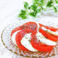 Satoco❋'s cooksnap of when they made 冷たいトマトでカプレーゼ♪切って挟むだけ.