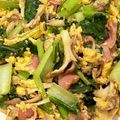 クックMOYN5I☆'s cooksnap of when they made 小松菜と舞茸とベーコンの簡単炒め.