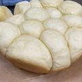 nozomiooo's cooksnap of when they made 時短で超簡単な炊飯器ちぎりパン.
