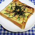ととろ＆めい's cooksnap of when they made 鮭フレークのマヨチーズトースト.