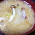クック7FNN0F☆'s cooksnap of when they made さつま芋ときのこで秋のお味噌汁.