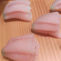マノユミコ's cooksnap of when they made 桜の和菓子 ういろう製 八重桜.
