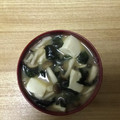 かおり♡♡♡'s cooksnap of when they made 時短簡単☆しめじと豆腐の味噌汁.