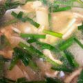 ポムポムポヨコ's cooksnap of when they made ニラと油揚げ、大根のお味噌汁。.