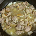 とろけい's cooksnap of when they made 激うま！鶏肉とシーフードのガリバタ炒め.