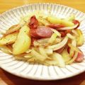 かなりんココりん's cooksnap of when they made 手早く簡単＊ジャガイモと玉ねぎの炒め物.