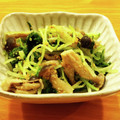 かなりんココりん's cooksnap of when they made 簡単ささっと☆しめじと水菜の胡麻和え.