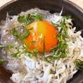 あい♪らんど's cooksnap of when they made 漁師さんに教わった生釜揚げしらすハーフ丼.