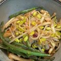 saki1010's cooksnap of when they made 豆もやしとえのきのピリ辛炒め.