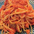 ★natsuki★'s cooksnap of when they made あのお店のトマトとにんにくのスパゲッティ.