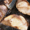 mipoママ's cooksnap of when they made うちの「ぶりの照り焼き」.