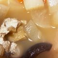 みーたろす0918's cooksnap of when they made 大根、にんじん、しいたけと油揚げの煮物.
