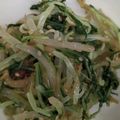 ひぃちゃんひー's cooksnap of when they made 超簡単！超時短！もやしと水菜の胡麻和え★.