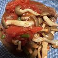 マリアの料理記録日誌's cooksnap of when they made 焼肉残りで♡牛ハラミとエリンギのトマト煮.