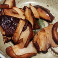 ヨシヨッシー's cooksnap of when they made 新鮮！原木しいたけのバターソテー.