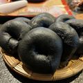 まりんダル's cooksnap of when they made 竹炭パウダーで作れるもっちり♪黒ベーグル.