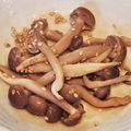 kaori238's cooksnap of when they made レンジで1分半！しめじのゴマ和え☆お弁当.