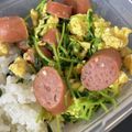 gumy's cooksnap of when they made 味付け２つ★豆苗とウインナーの中華卵炒め.