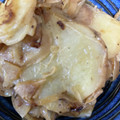 手抜きクック's cooksnap of when they made 新じゃがと新たまの焦がしマヨ炒め。.