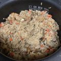 ずんだもちようこ's cooksnap of when they made 炊飯器で簡単☆ごぼうの和風ピラフ.
