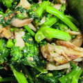 ミント🌿's cooksnap of when they made 菜の花と焼き舞茸の粒マスタード和え.