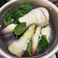 マ行のママ's cooksnap of when they made 椿の葉で！?簡単たけのこのあく抜き.