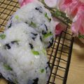 masakohママ's cooksnap of when they made 海苔・ネギ・ごま☆手抜き混ぜおむすび.