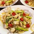 えんジェル's cooksnap of when they made 鶏胸肉とアスパラガスのジェノベーゼパスタ.