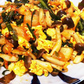 ★☆★アリエル★☆★'s cooksnap of when they made しめじとにらのキムチ卵とじ.