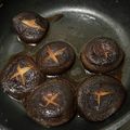 Yokchina's cooksnap of when they made 香りを楽しむ♪シンプル椎茸の醤油焼き.