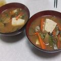 きらり流れ星's cooksnap of when they made 豚汁風の肉無し味噌汁.