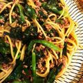 hinehine's cooksnap of when they made ごま香る♡ニラと豚ひき肉のピリ辛パスタ♪.