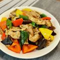 マルんちの丸顔's cooksnap of when they made 豚こま肉と椎茸・ピーマンの甘辛炒め☆弁当.