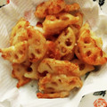 ☆hikonyan☆'s cooksnap of when they made 【蓮根の唐揚げ】野菜嫌いの息子も爆食！.