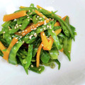 よっクマごん's cooksnap of when they made レンジで簡単☆絹さやと人参のきんぴら。.