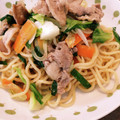 ばたみそーぱん☆'s cooksnap of when they made 冷凍うどんでオイソース香る上海風焼きそば.