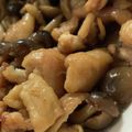 MULA's cooksnap of when they made 鶏皮でもう一品！鶏皮きのこ炒め.