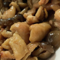 MULA's cooksnap of when they made 鶏皮でもう一品！鶏皮きのこ炒め.