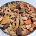 チココン's cooksnap of when they made 簡単⭐根菜(蓮根・筍・人参)と蒟蒻の煮物.