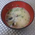 スタイリッシュママ's cooksnap of when they made しいたけと玉ねぎのお味噌汁.