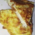 ちゃちゅ2's cooksnap of when they made 簡単副菜☆新たまねぎのチーズオムレツ。.